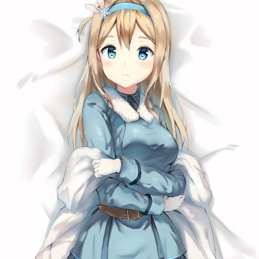 抱枕插画图片壁纸 抱枕插画图片壁纸