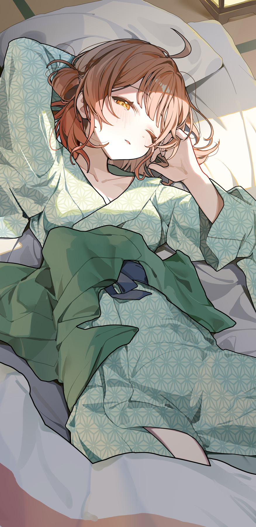 床被女孩美图:宝宝,早安午安晚安呀~