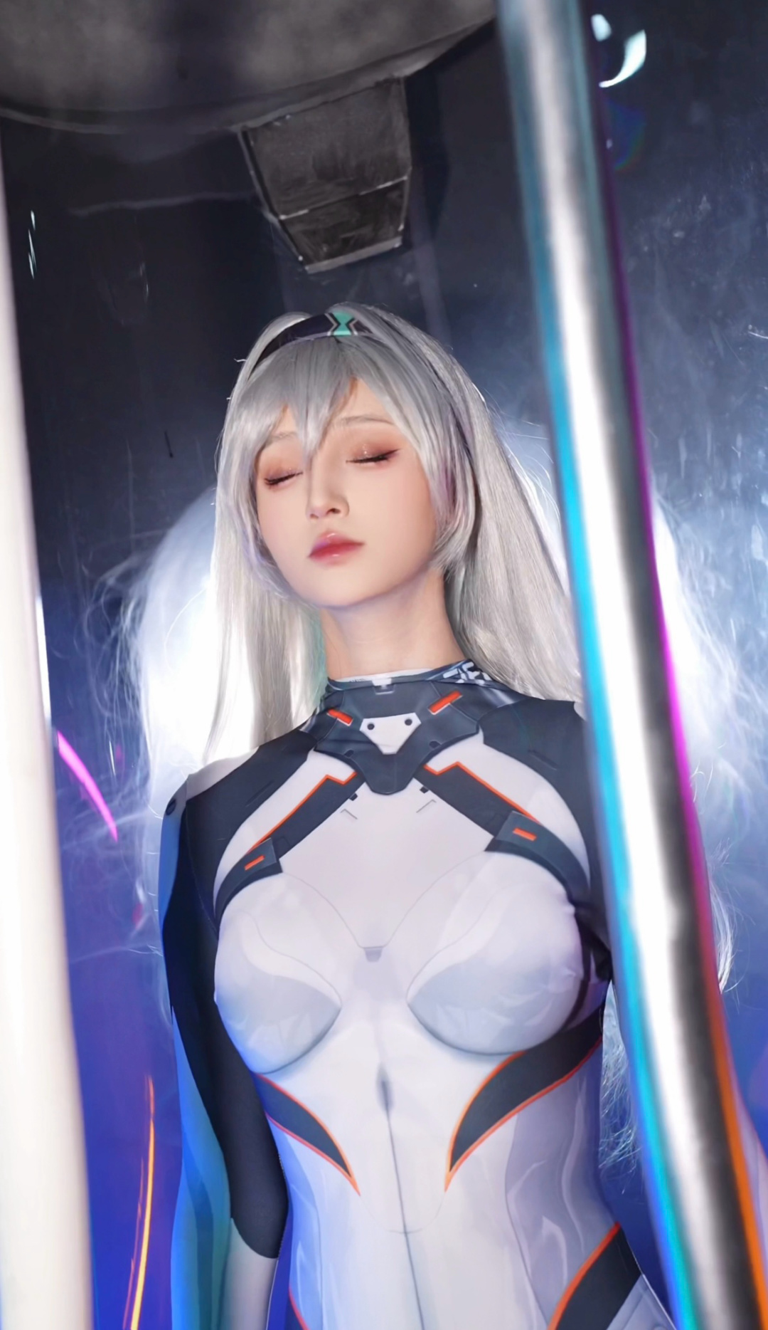 星穹铁道流萤COSER美图:开拓者,来和你的“小女友”流萤约会吧~