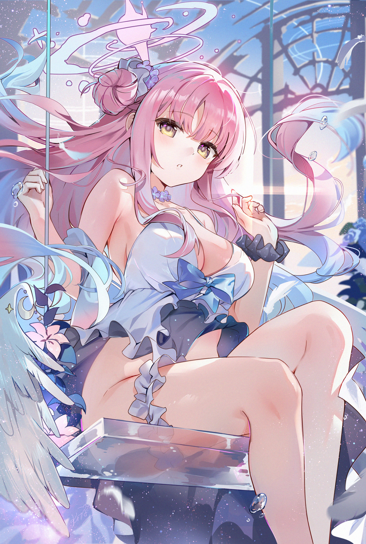 荡秋千女孩美图:不可以在室内荡秋千!