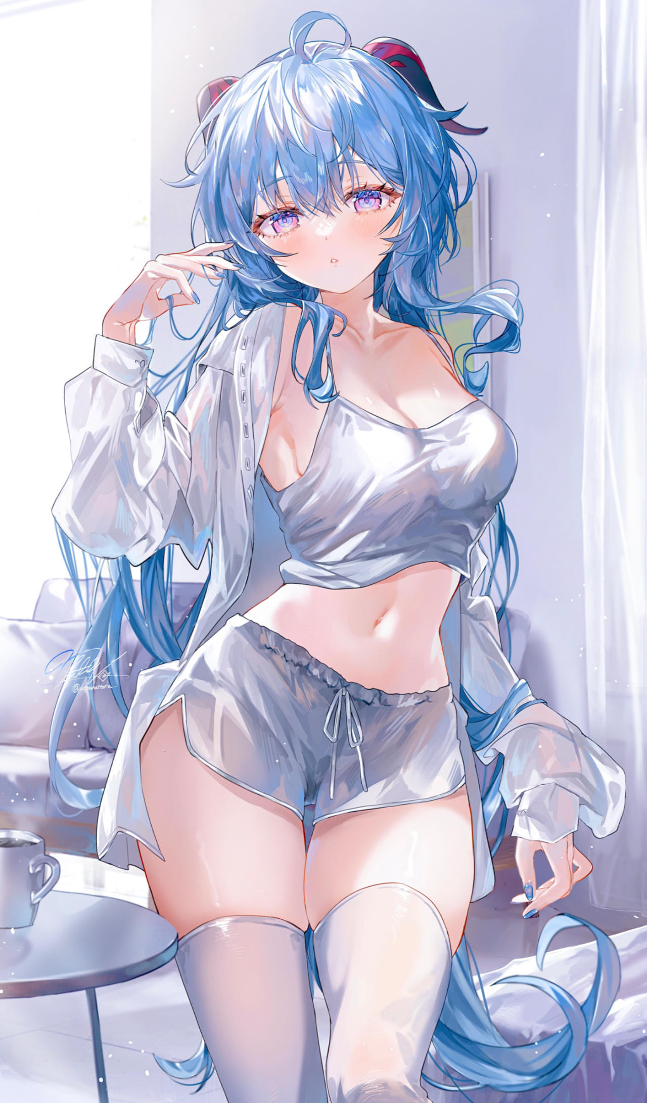 吊带衣女孩美图:吊!