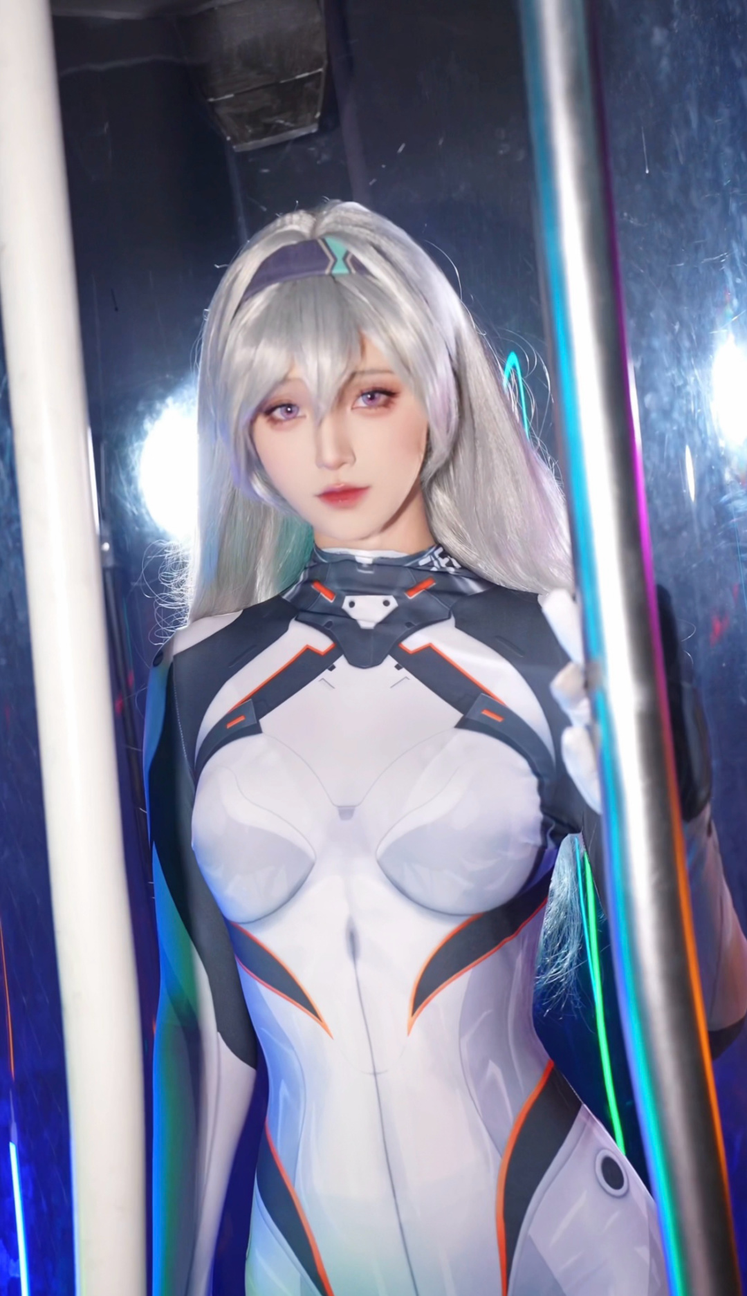 星穹铁道流萤COSER美图:开拓者,来和你的“小女友”流萤约会吧~