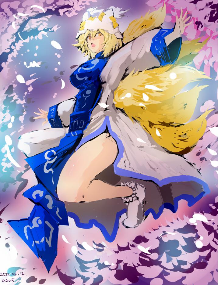 穿着好久没画的衣服的八云蓝插画图片壁纸