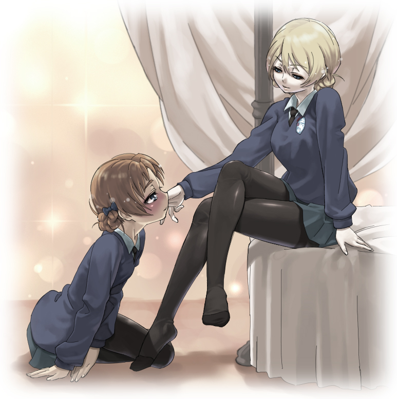 聖グロリアーナ女学院の二人