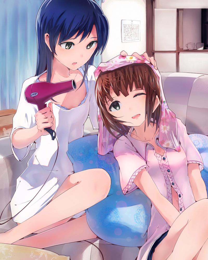 画了被16rt吹干头发睡觉的春香千早