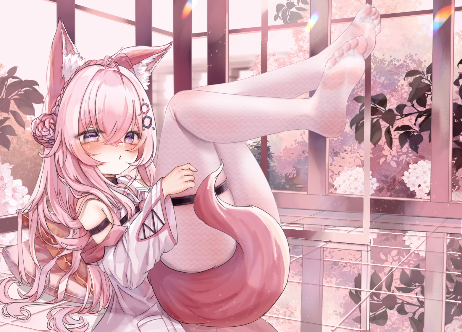 博衣纸捻白紧身裤