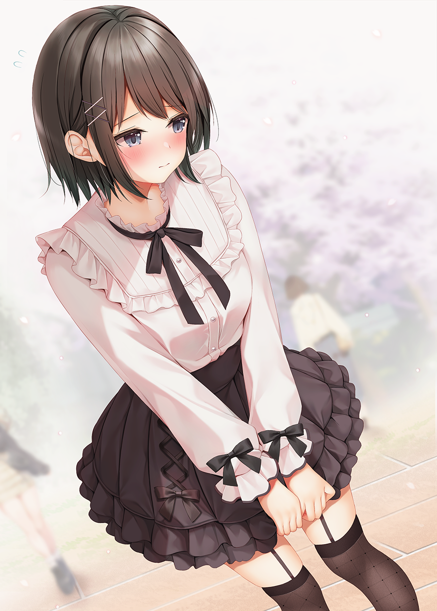 ボーイッシュ女子ちゃん・初めてのフリル服でモジモジ插画图片壁纸