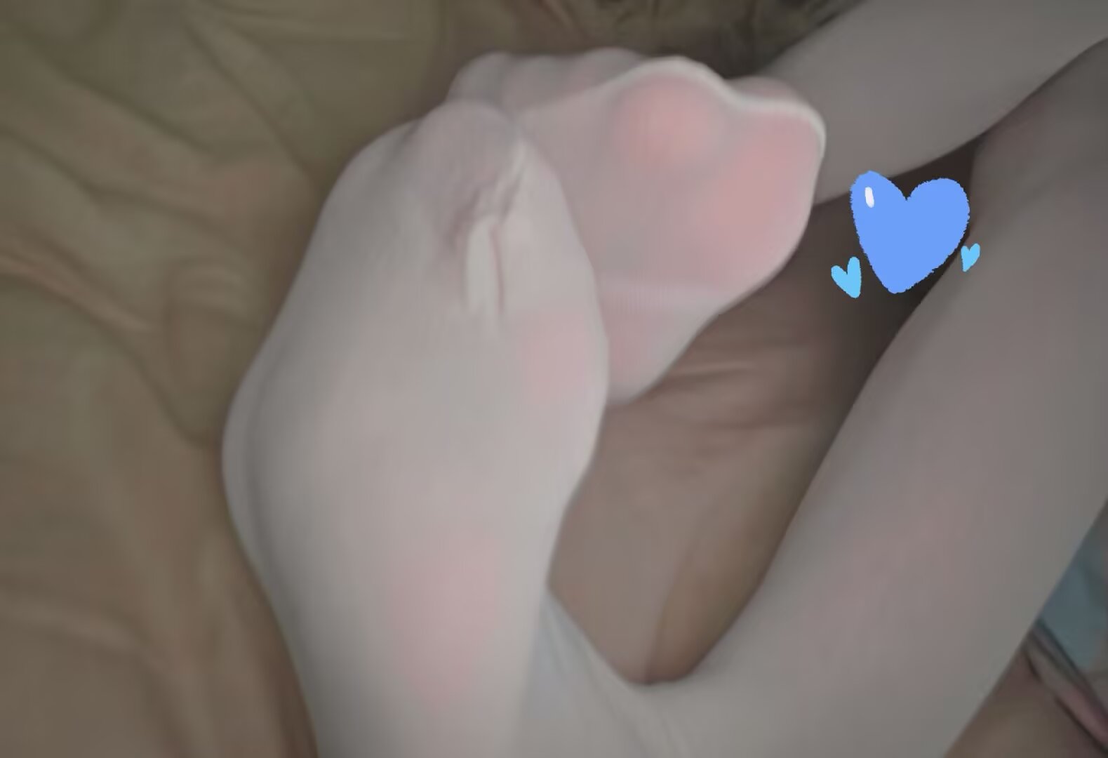 挠脚心插画图片壁纸