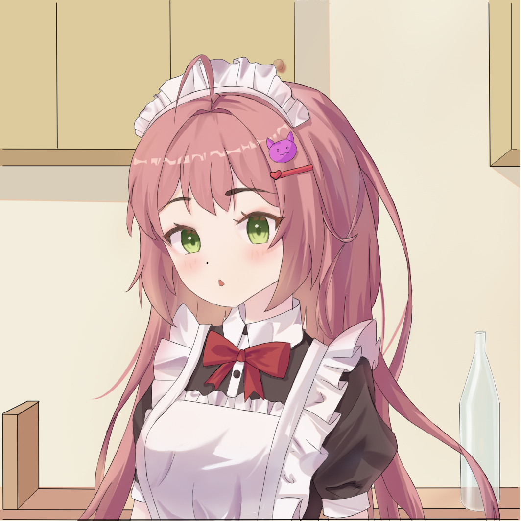 室内中的女仆装少女