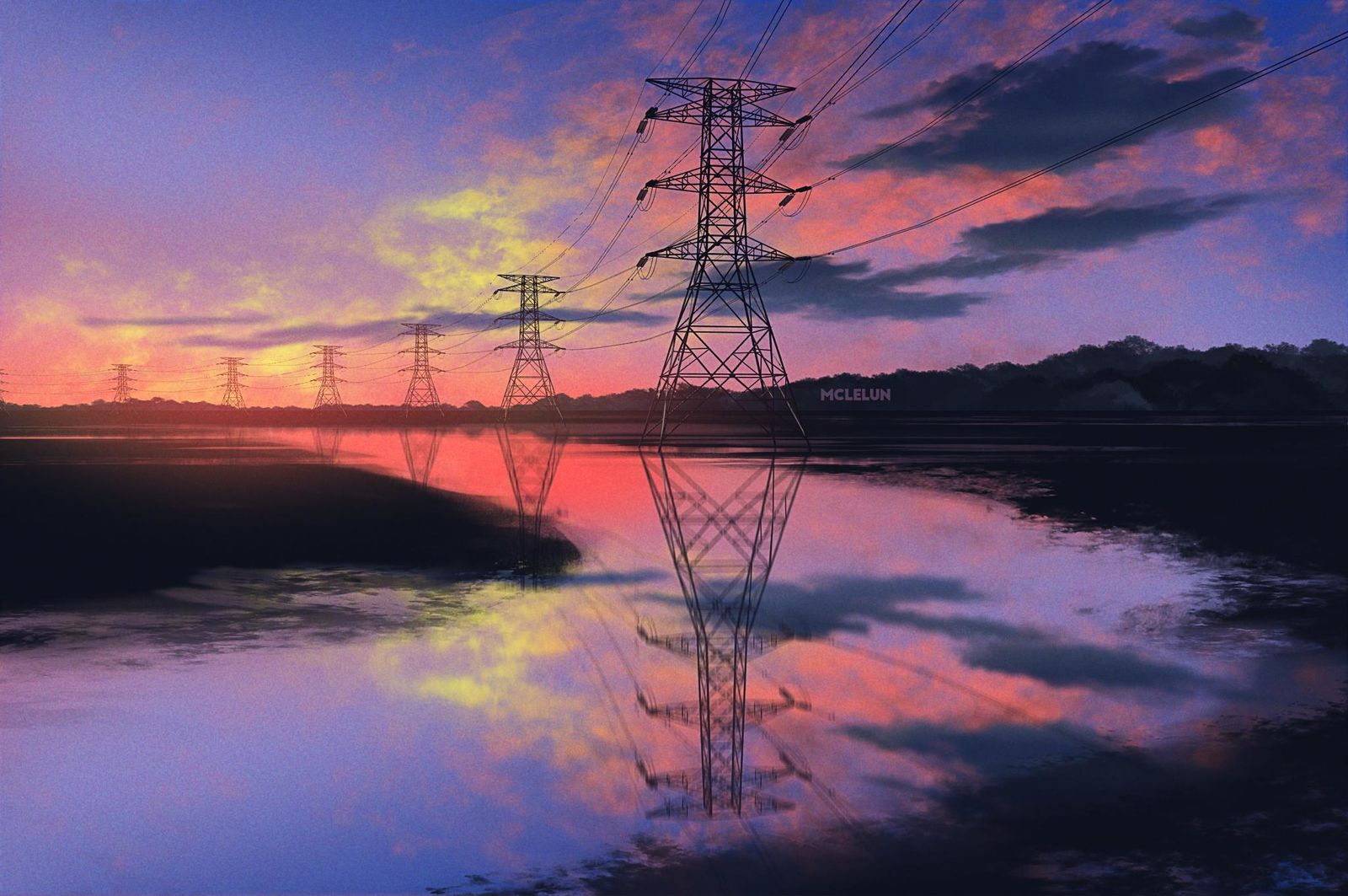 Electricity Pylon Reflection插画图片壁纸
