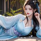 白花青花红花，汉服襦裙里，少女垂髫眼望你。