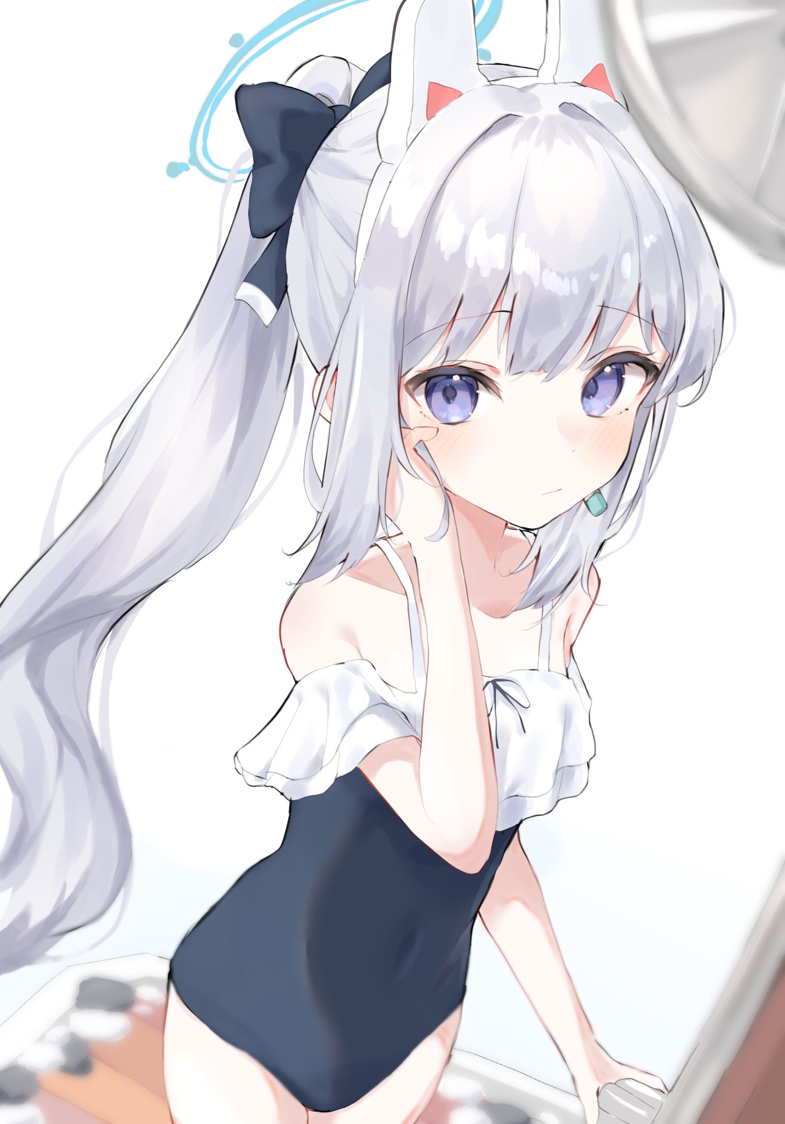 （泳衣）