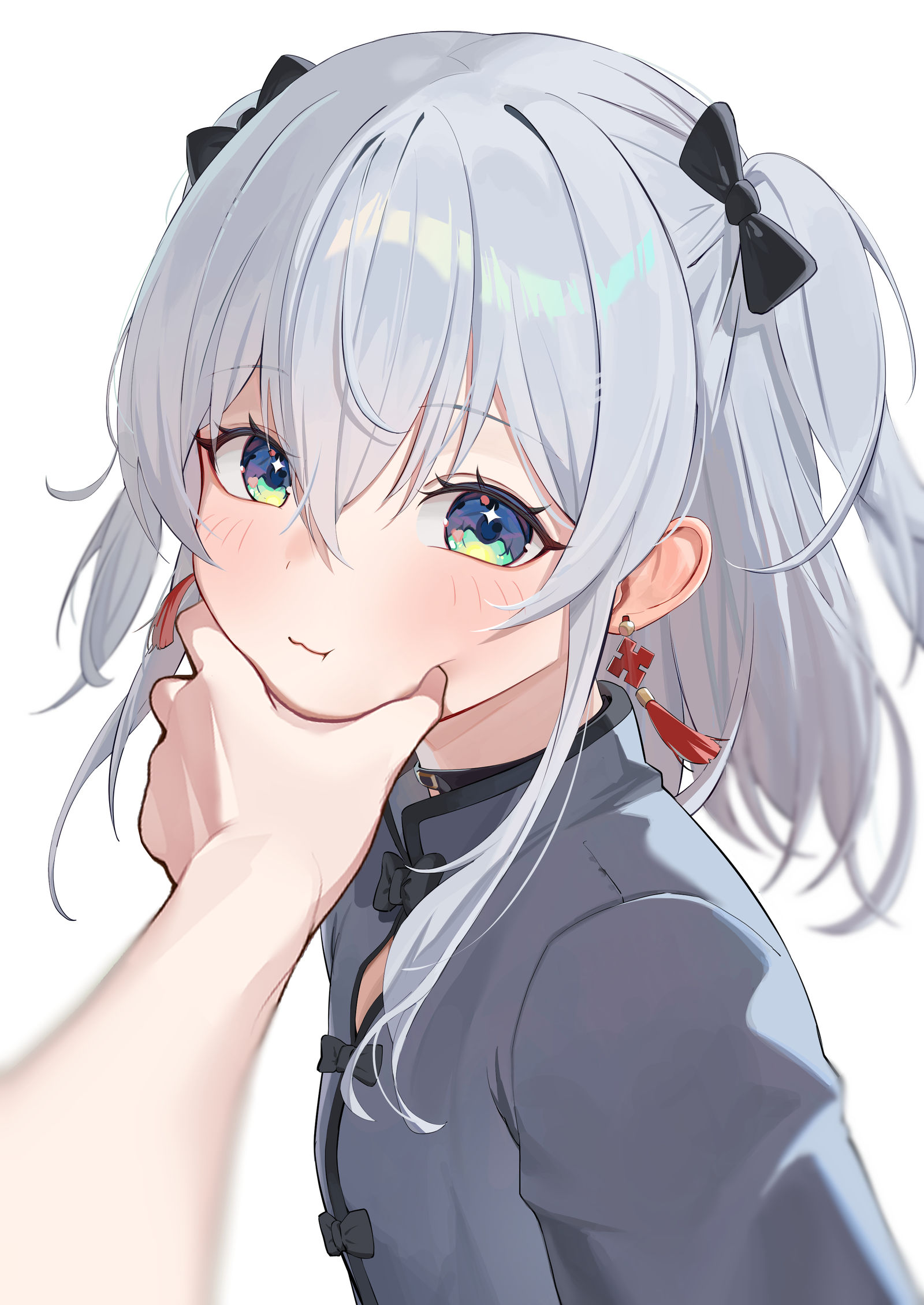 脸蛋儿胖乎乎的