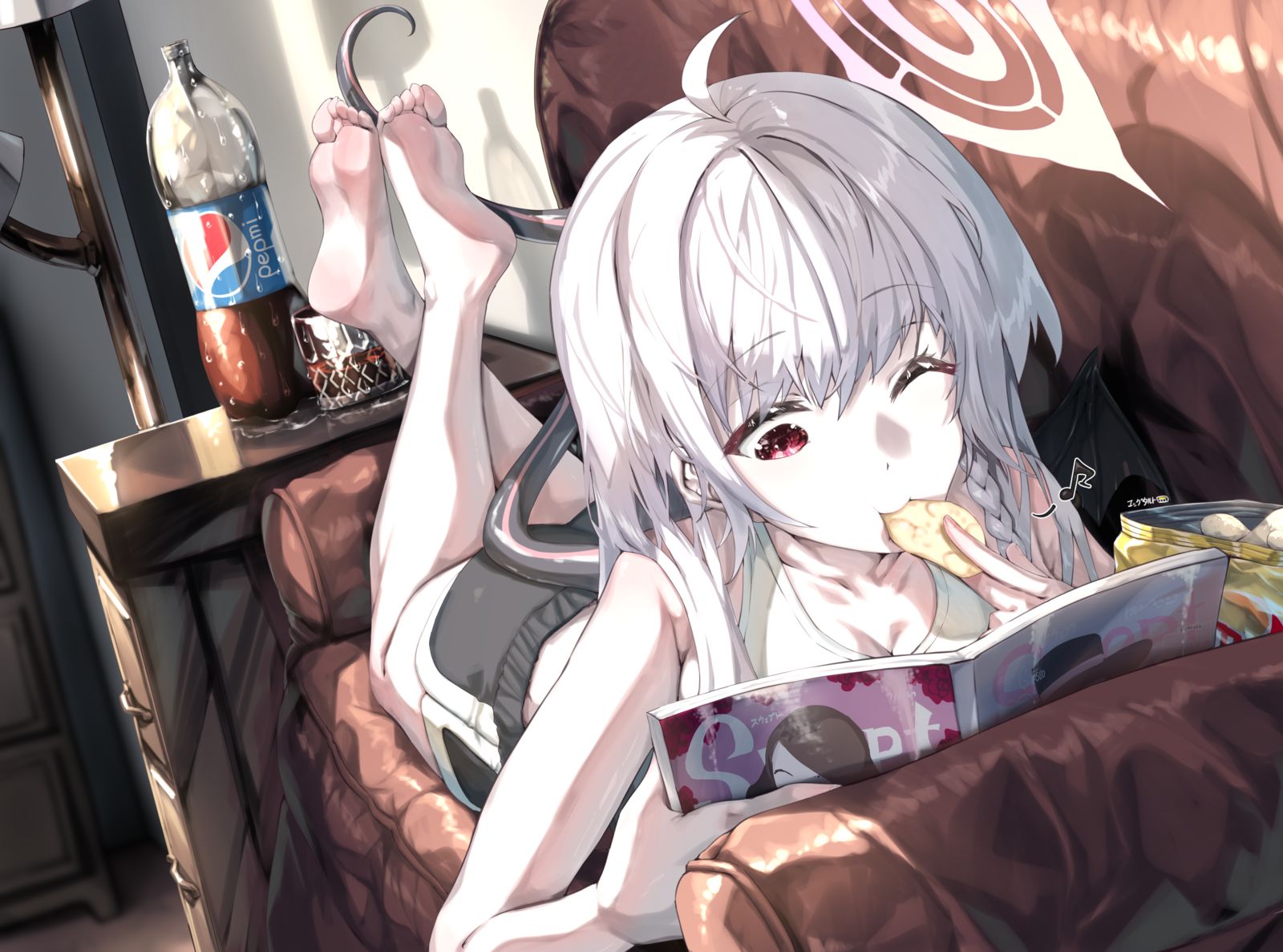 在家里咕噜的春娜插画图片壁纸