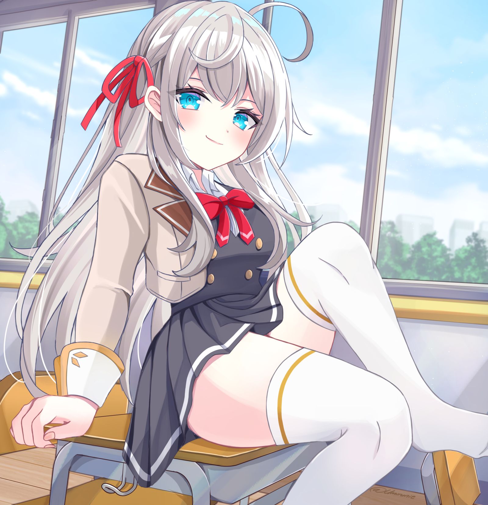 Alya-alyaroshidere-触站