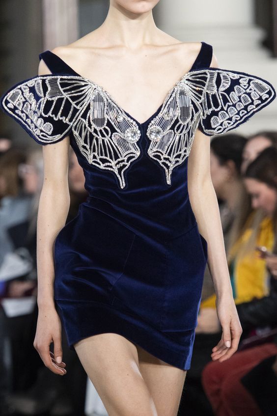 蝴蝶元素场景刻画和服饰搭配等也适用码